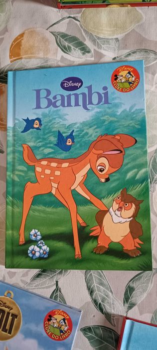 Cada 0,50€ coleção Clube do Livro Disney