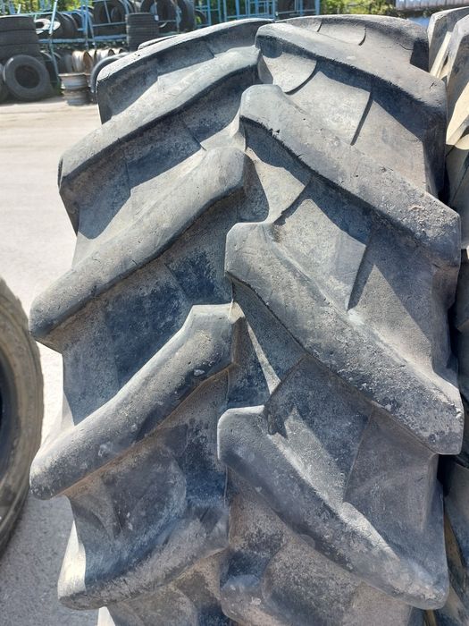 440/65R24 Trelleborg, Pirelli opony używane rolnicze para