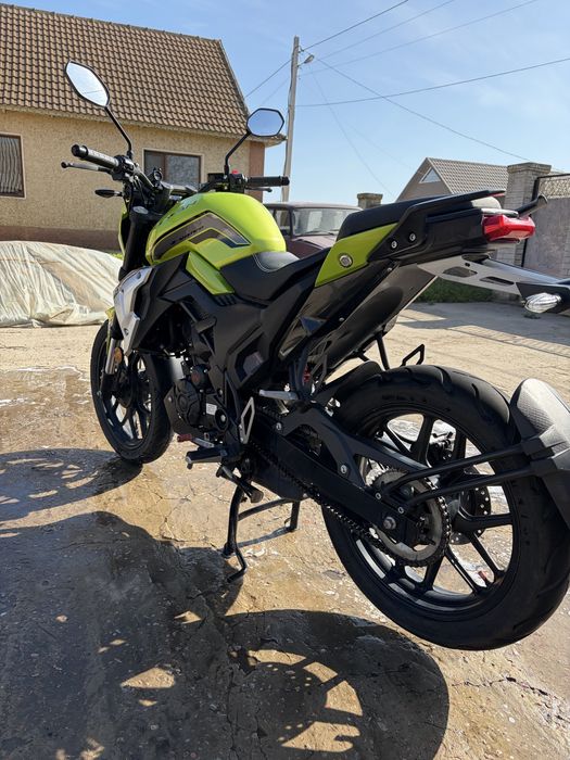 Продам Lifan SR220