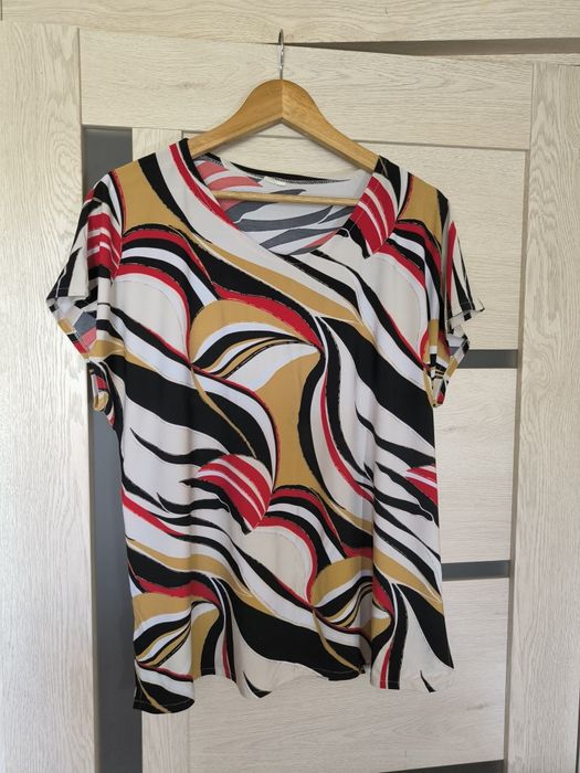 Футболки жіночі різні 50-52