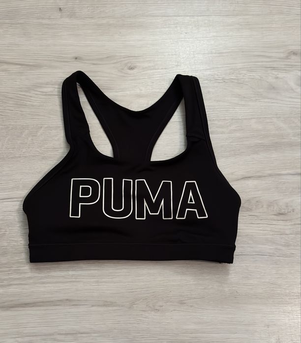 Топ puma чорного кольру виідеальному стані М