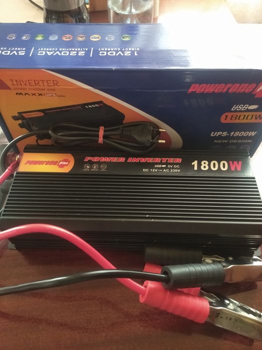 Инвертор 12/220. 1800W. НЕ ВКЛЮЧАЕТСЯ.