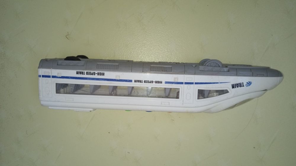 Скоростной поезд, звук-свет, инерционный, 22 см