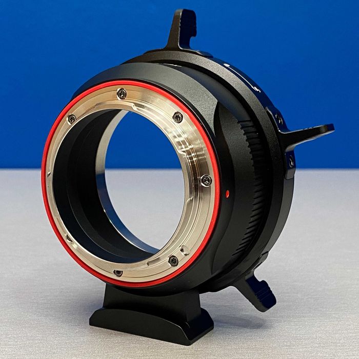 Adaptador Viltrox PL-L (PL-Mount - L-Mount) - NOVO
