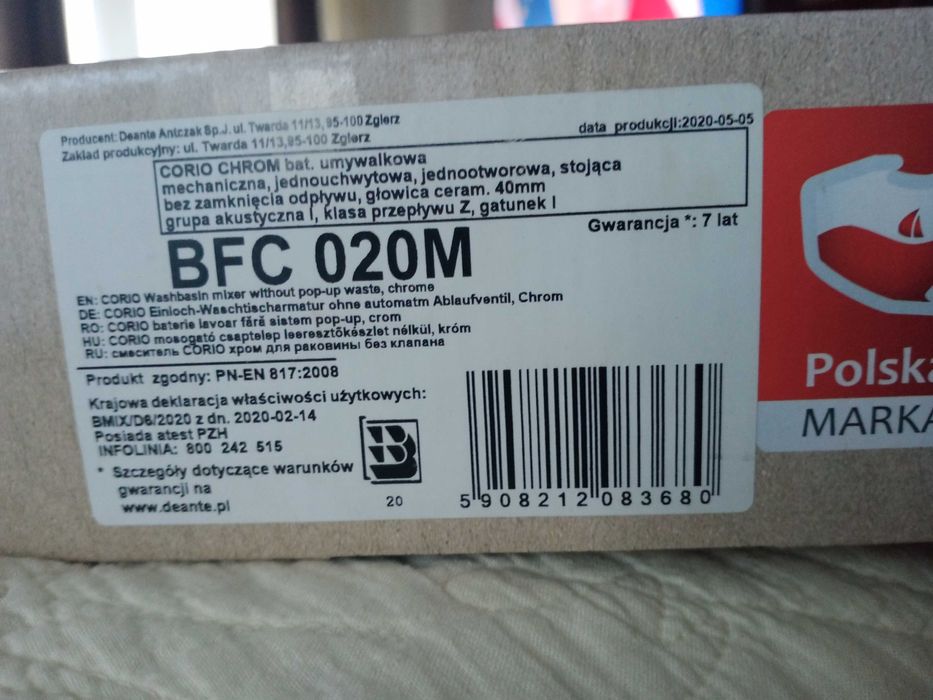 Bateria umywalkowa stojąca