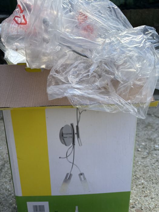 2 candeeiros novos em perfeito estado