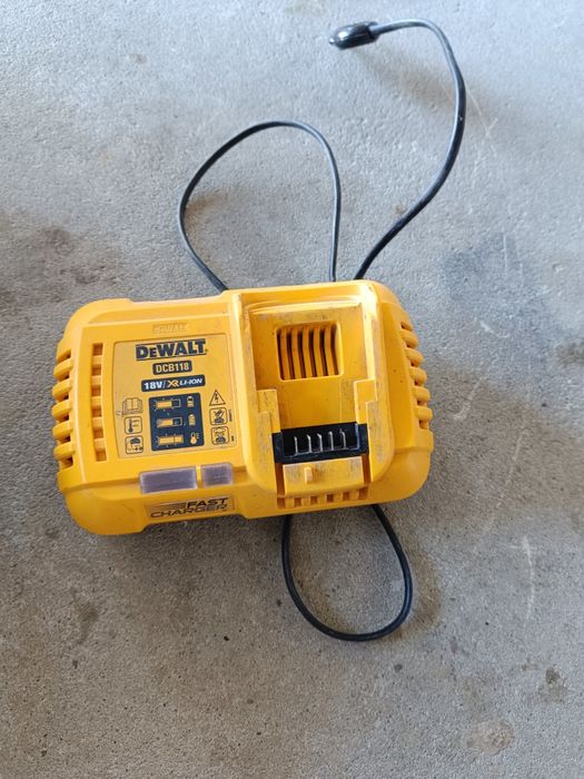 DeWalt dcs691 piła do betonu