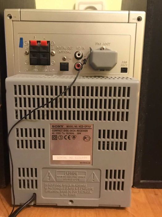 Музичний центр Sony HCD-EP707 з колонками Sony SS-cep707