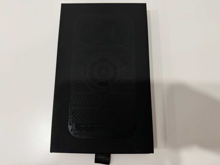 Dbrand оригінальний чохол на iPhone 17 Pro Max - Tank Case