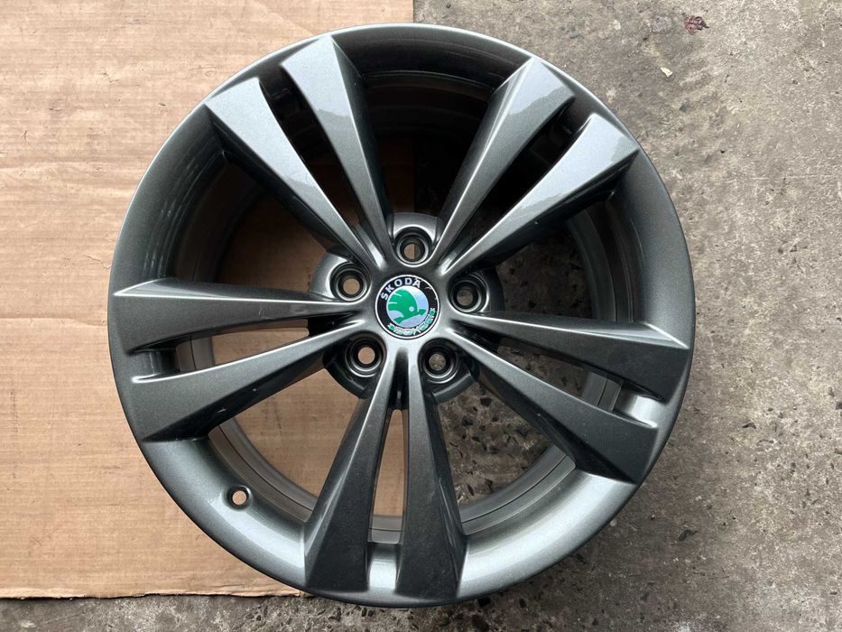 Оригінальні диски 5/112 R18 7,5J ET51 Skoda Octavia A5 VRS Audi VW