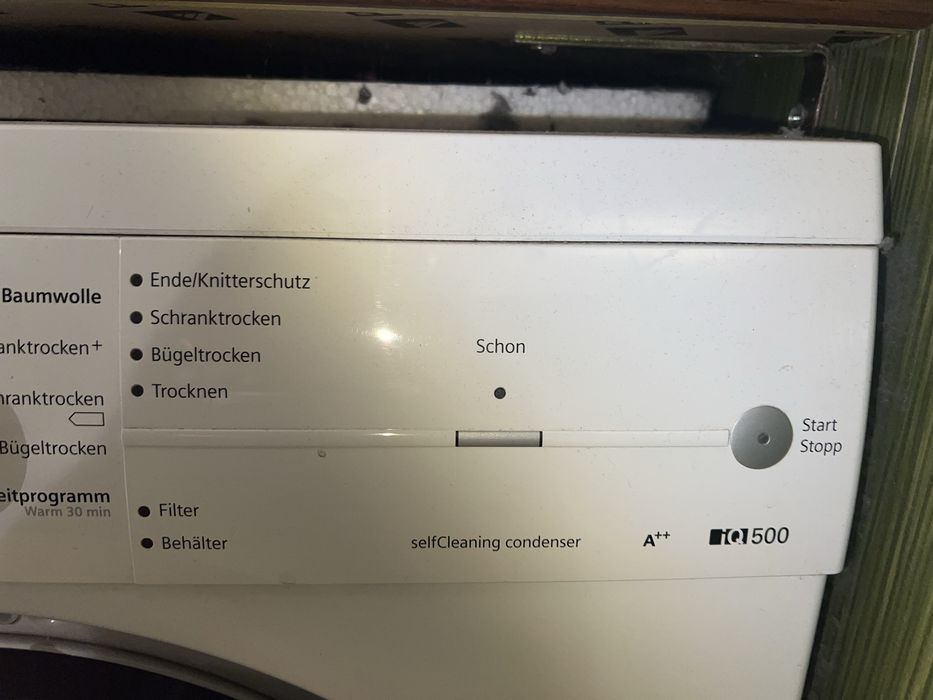 Suszarka  do prania,  ubran SIEMENS IQ 500 z pompa ciepla