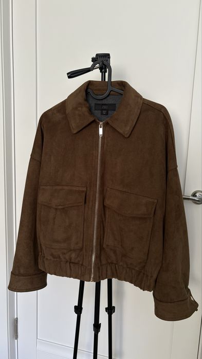 Замшева куртка ZARA
