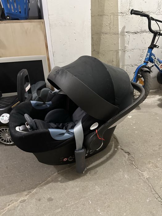 Fotelik Cybex z baza isofix