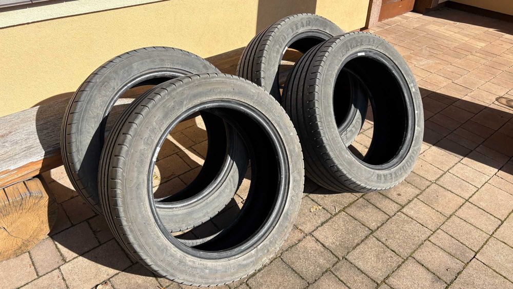 Opony letnie 235/50 R18