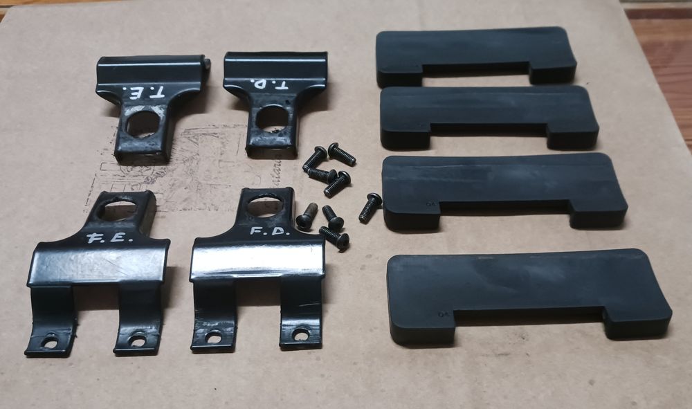 Thule Rapid System Kit 1586 - Peugeot 206