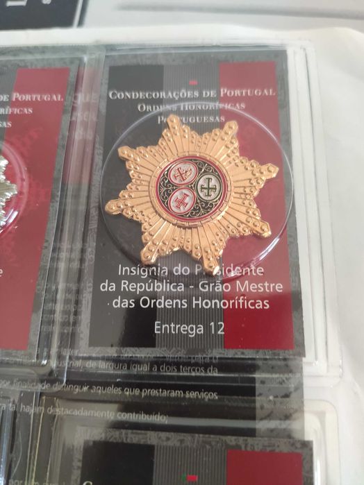 Coleção Ordens Honoríficas Portuguesas, composto por 12 Medalhas