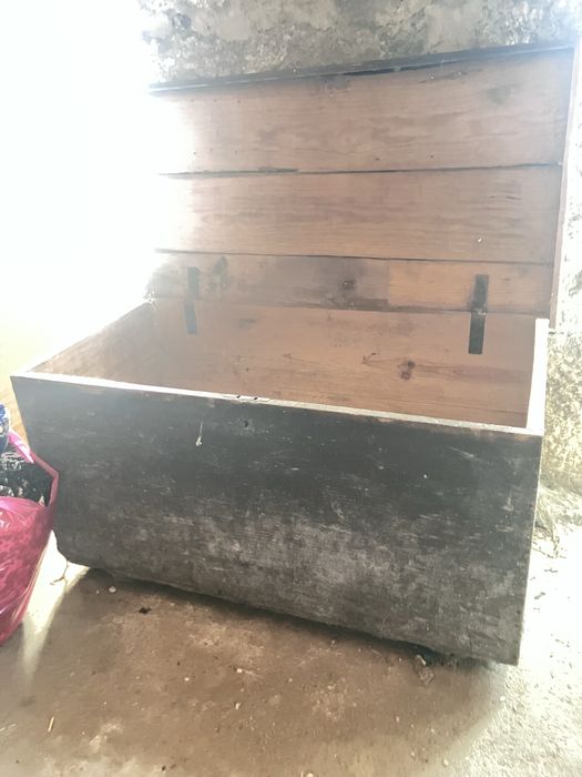 Caixas antigas de madeira