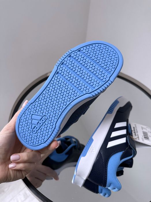 Популярные детские кроссовки на липучках  Adidas 30/31р
