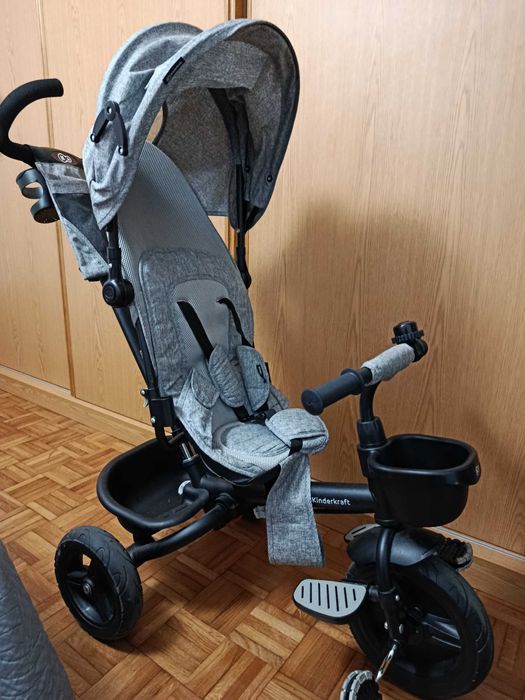 Carrinho bebê 3x1 , triciclo