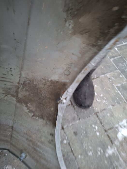 Audi a4 b7 blotnik przedni lewy srebrny ly7w
