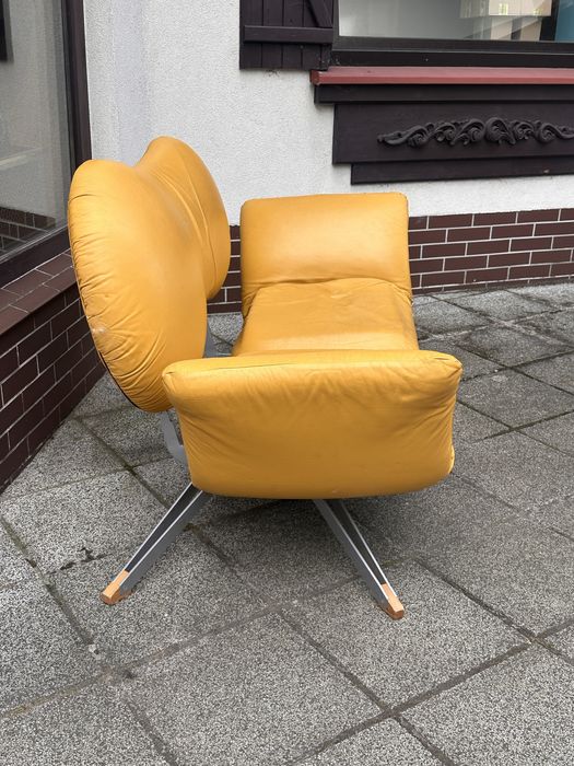 Bonaldo sofa Arnold. Postmodernizm lata 80-te. Skóra. Dwuosobowa.