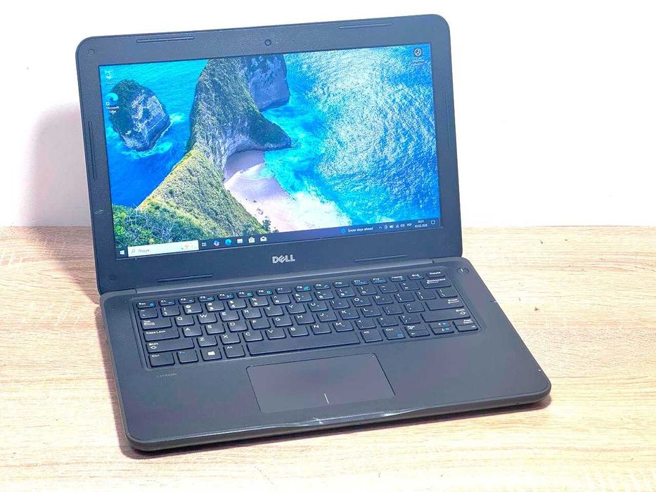 Dell Latitude 3380 14″ HD / 4-16GB RAM / 128-256GB SSD / Windows 10