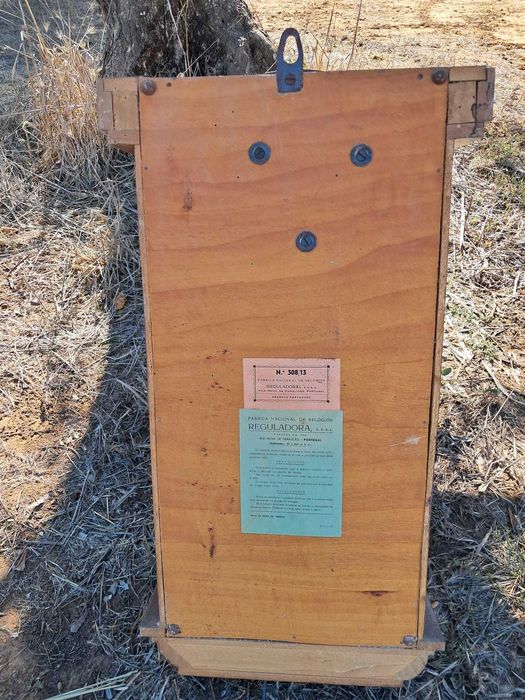 Relogio de parede antigo - Reguladora