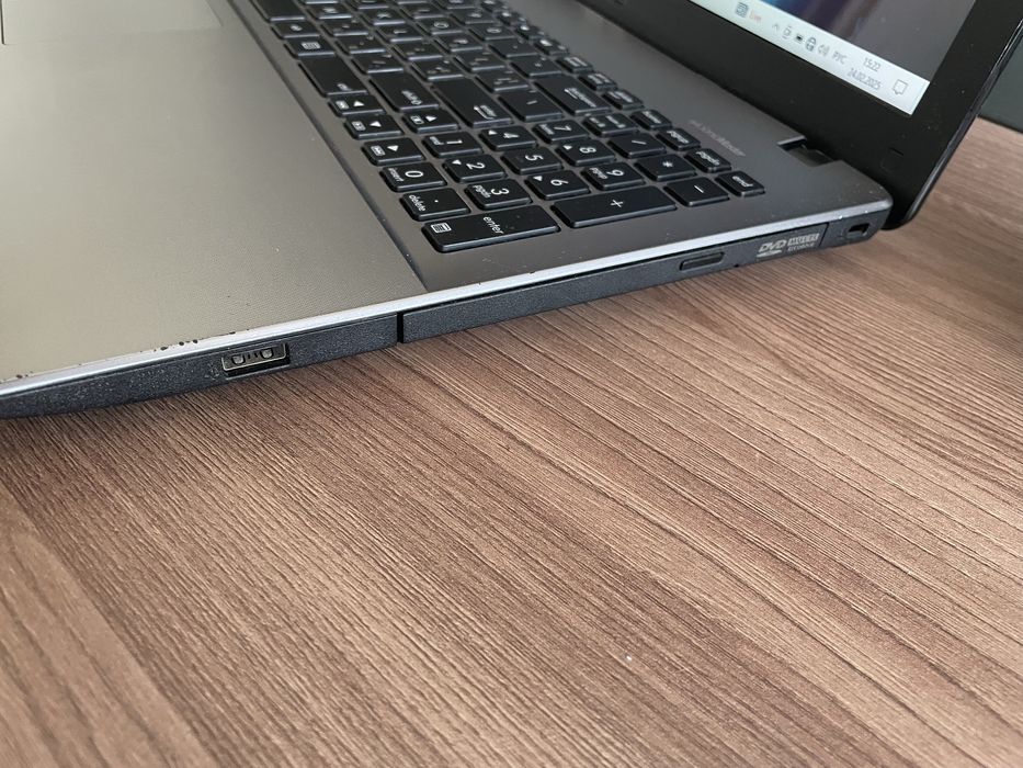 Игровой ноутбук Asus/i7-6700HQ/8 GB/ 480SSD/GeForce GTX 950 4 GB