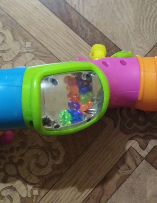 Гусеница-трещетка, погремушка