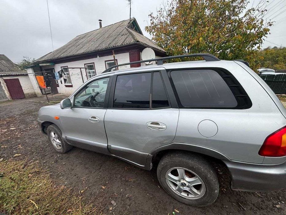 Продам Hyundai Santa Fe.