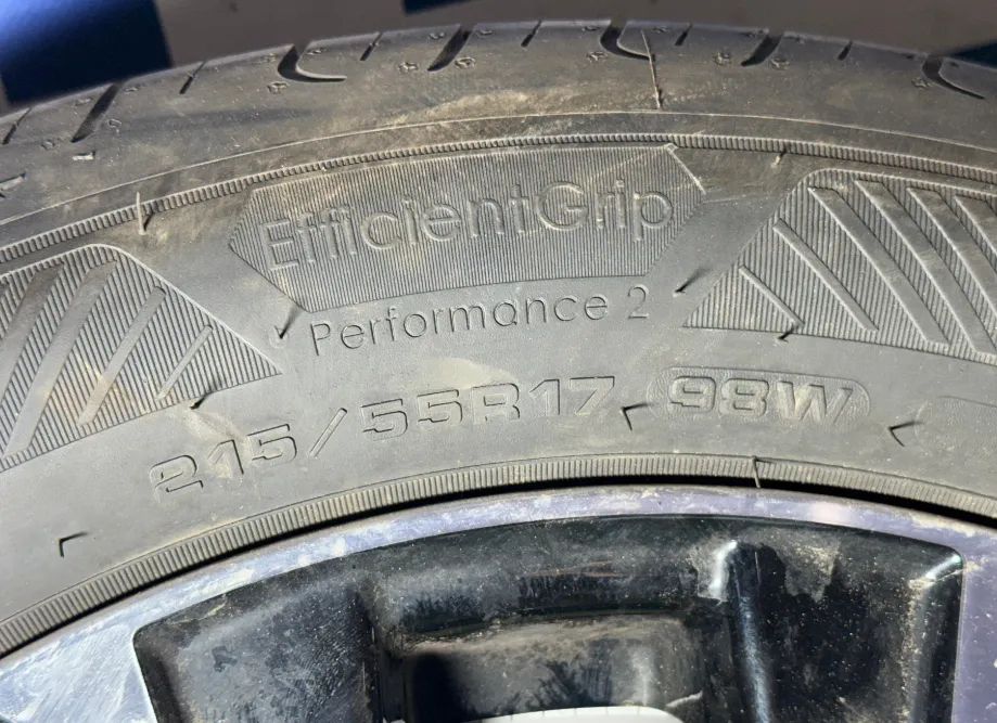 Jante Ford Puma 215/55 R17 2024
