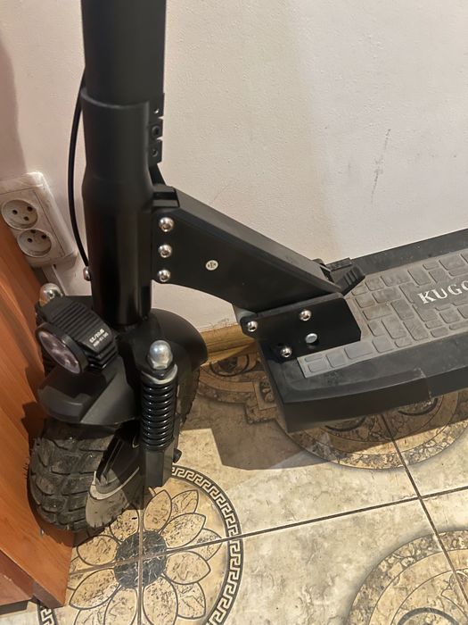 Електро самокат kukirin m4 pro