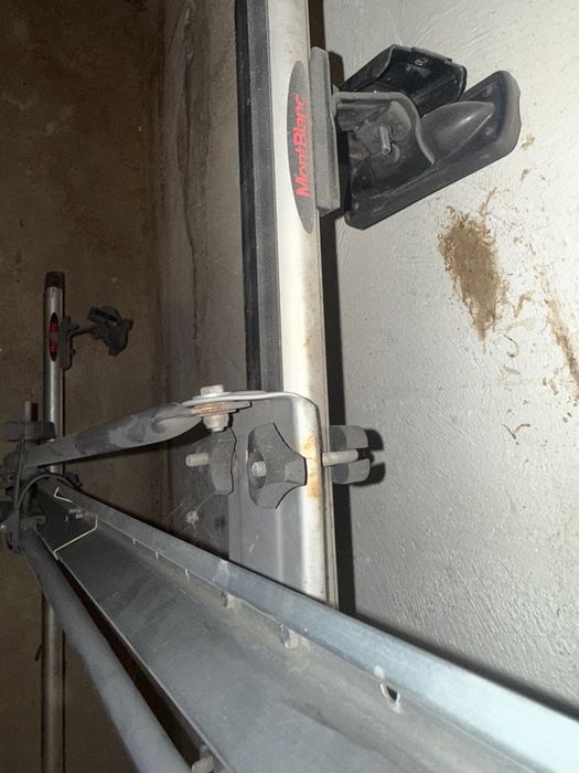 Bagażnik + mocowania na rowery Audi a4 b8 i pewnie podobne