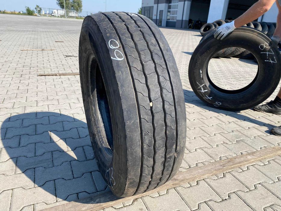Opona 285/7R19.5 HANKOOK SMART FLEX AH35 Przód 7-8mm
