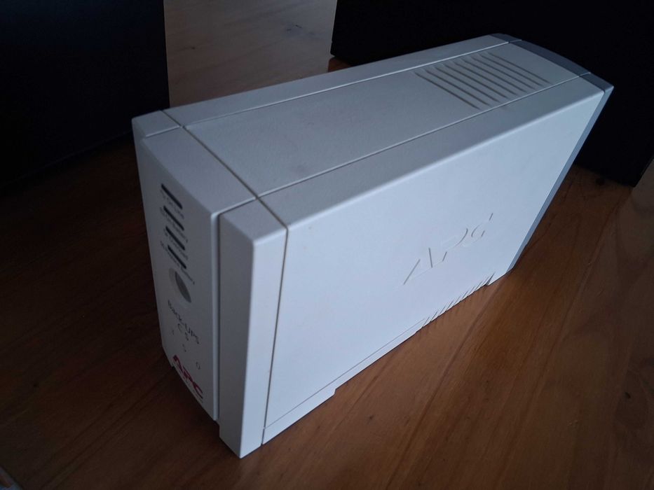APC Back-UPS CS350