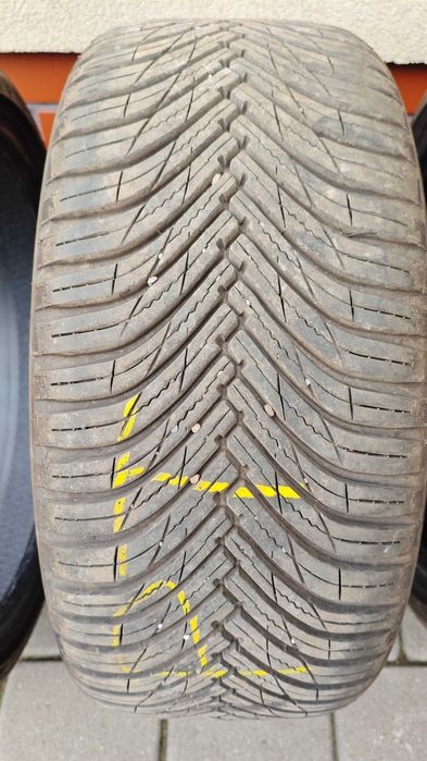 Opony wielosezonowe maxxis 195/40r17