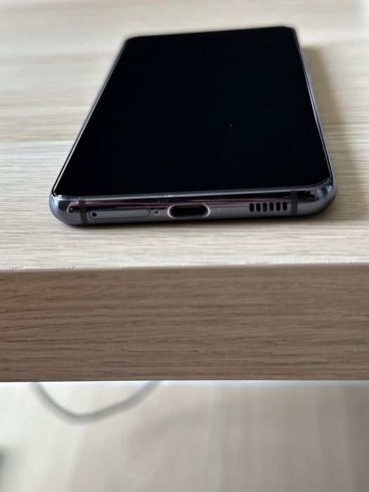 Samsung Galaxy S21 - stan bardzo dobry