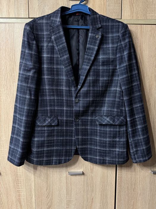 Чоловічий піджак