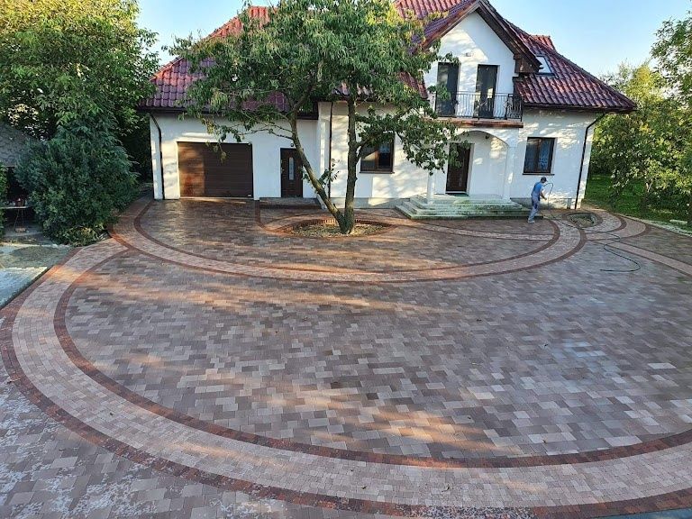 Układanie kostki brukowej,płyt drogowych,usługi sprzętowe