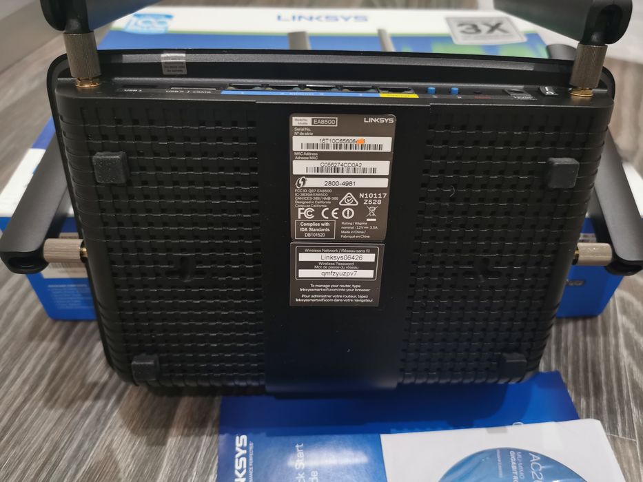 Маршрутизатор Linksys EA8500 Wi-Fi 802.11 ac, 2.4 ГГц, 5 ГГц, USB


Ха