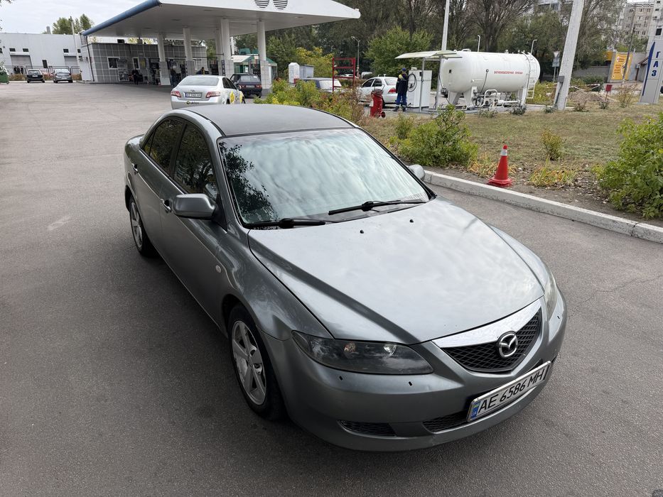 Продам мазду, авто на ходу з газом.