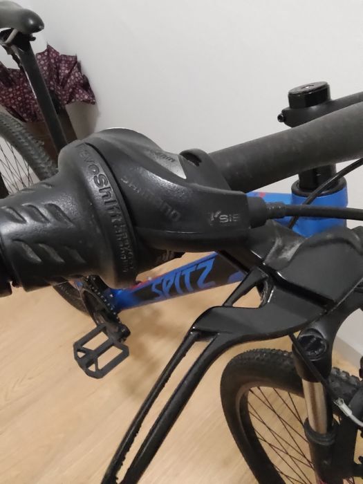Bicicleta semi nova rodada 27