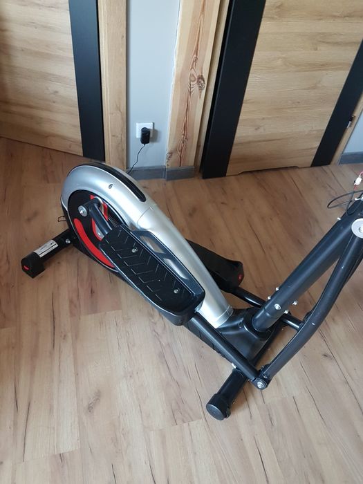 Orbitrek urzadzenie do cwiczeń