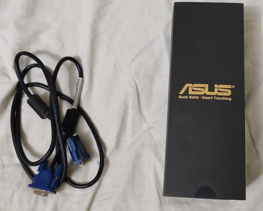 АРТЕФАКТЫ!!! Видеокарта HD6870