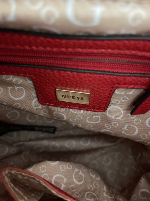 Mochila Guess Vermelha Alcochoada