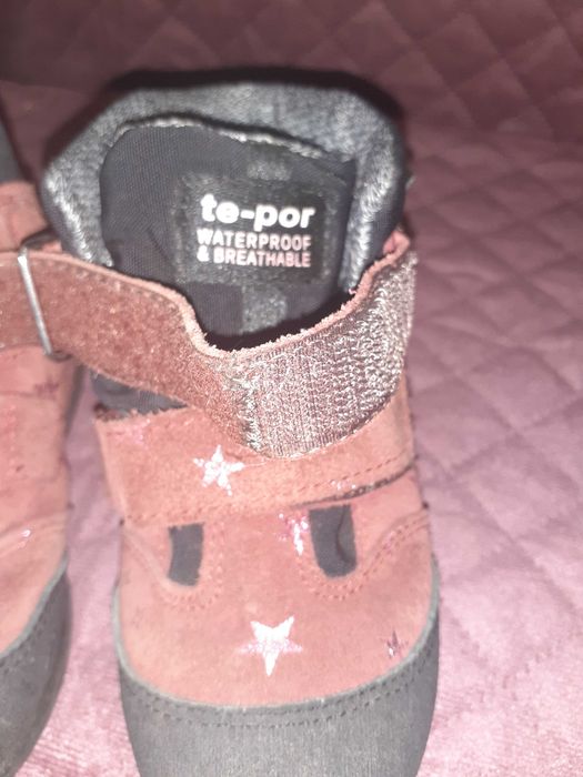 Zimowe buty dziewczynka rozm 25, marki Mrugała