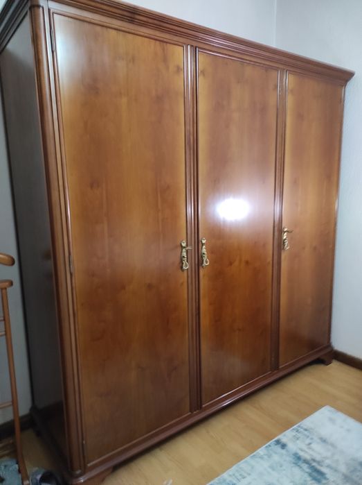 Móvel guarda roupa