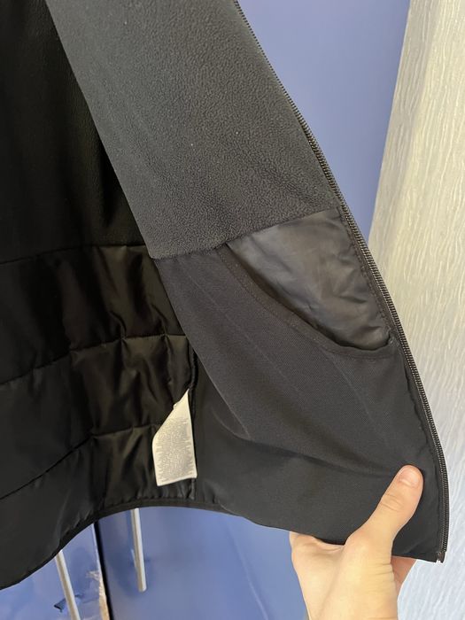 Продам оригінальну куртку nike