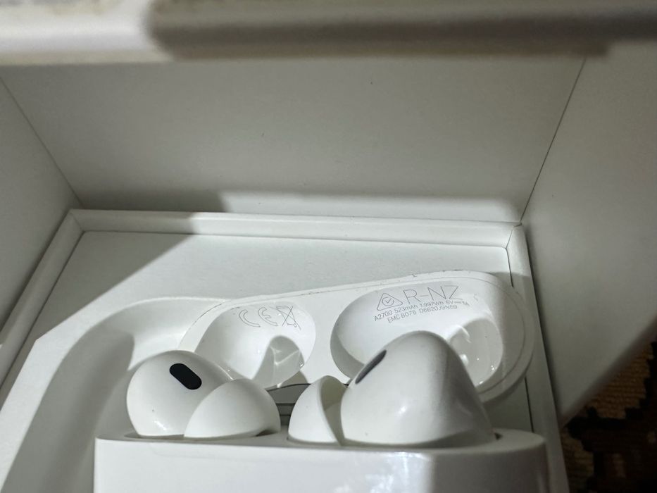 Навушники AirPods Pro 2 Original Офіційні S/n D6620J9N59 Комплект