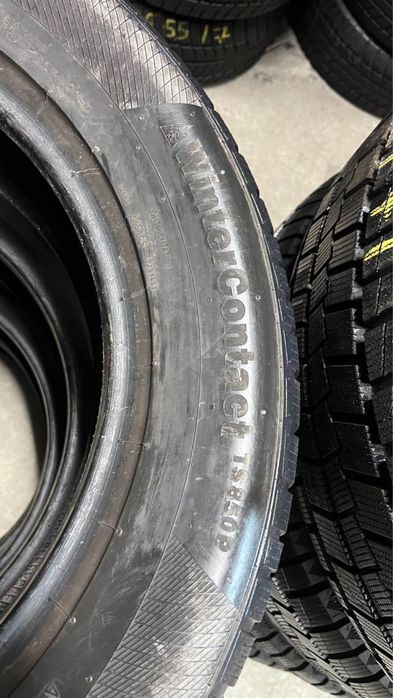 Комплект зимової гуми 235/60/18 Continental